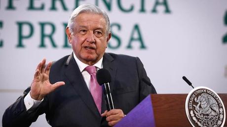 El Senado de México avala la consulta que permitiría sacar del poder a López Obrador
