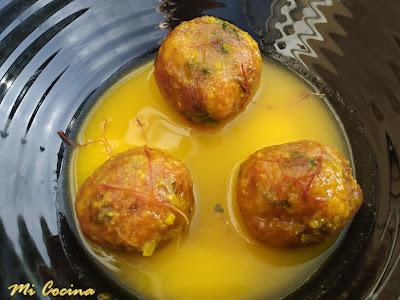 ALBÓNDIGAS DE BOQUERONES DE MÁLAGA EN SALSA SOBREHÚSA