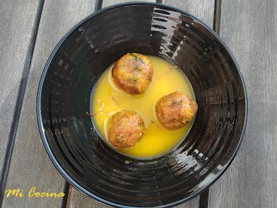 ALBÓNDIGAS DE BOQUERONES DE MÁLAGA EN SALSA SOBREHÚSA