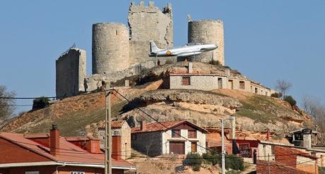 Castillo Coruña Conde avión Diego Marín Aguilera