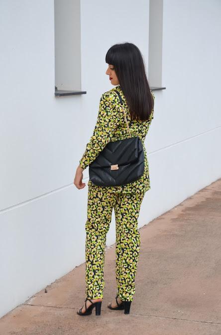 Traje animal print fluor SHEIN X Esther Zhang