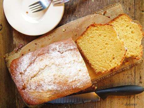 Plum cake o bizcocho de leche