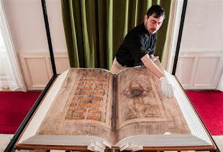 La Biblia del Diablo. La Biblia del Diablo.