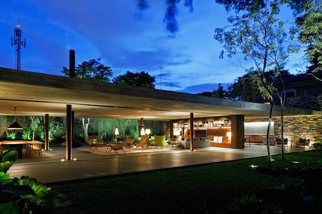 Casa Vanguardista en San Pablo, Brasil
