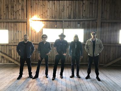 Robert Jon & The Wreck - Shine a light on me brother (2021)