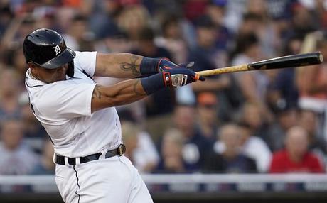 Miguel Cabrera suma otra marca de hits en la MLB