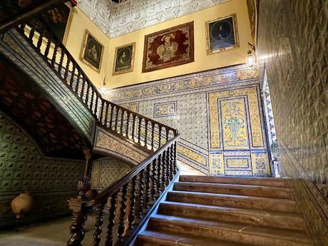El Palacio de la condesa de Lebrija (16): Escalera principal. El Palacio de la condesa de Lebrija (16): Escalera principal.