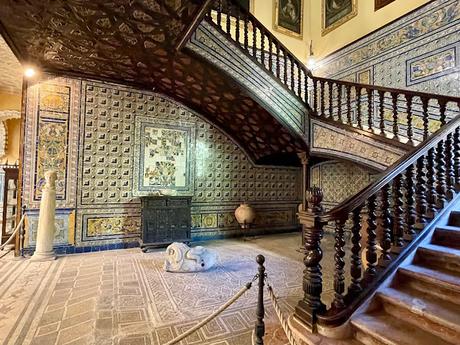 El Palacio de la condesa de Lebrija (16): Escalera principal.