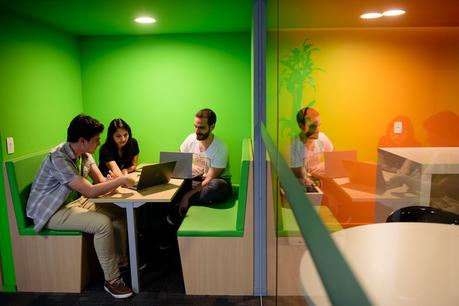 Educación y visibilidad de referentes femeninos, claves para la igualdad en profesiones tech según Creditas