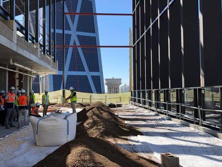 La cristalera Tvitec acristala también la nueva sede de Metro de Madrid 2