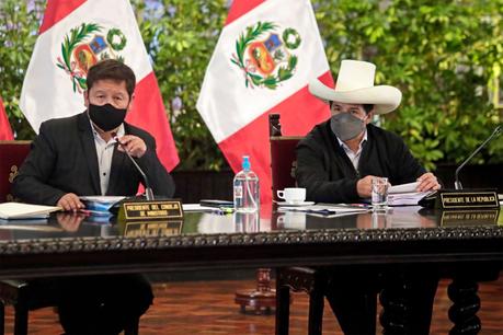 Presidente Castillo lidera sesión del Consejo de Ministros