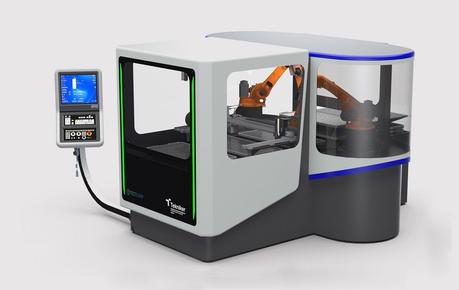 Tekniker trabaja en el desarrollo de una máquina para reciclar material sobrante de procesos industriales