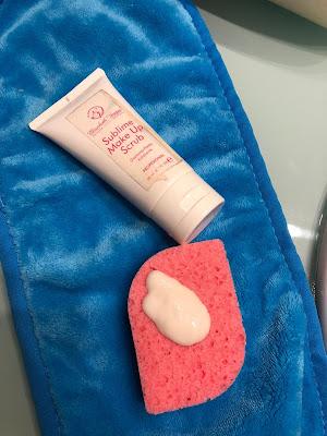 Limpieza, Exfoliación, Mascarilla.- Viernes de Spa. Limpieza, Exfoliación, Mascarilla.- Viernes de Spa.
