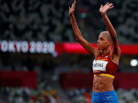 Yulimar Rojas desea participar en dos pruebas de atletismo en París 2024
