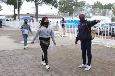 AMPLIA PARTICIPACIÓN Y ORDEN EN APLICACIÓN DE VACUNAS A JÓVENES DE 18 A 29 AÑOS EN TEXCOCO