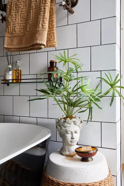 Donde menos te lo esperas...