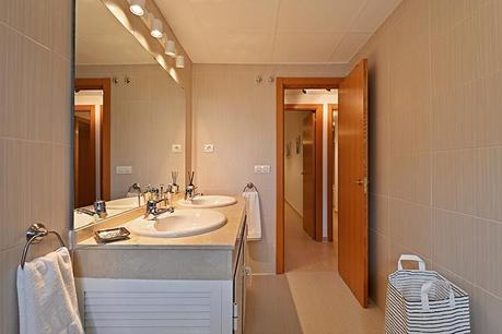 Fotografía de cuarto de baño principal