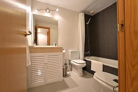 Fotografía de los aseos del dormitorio principal