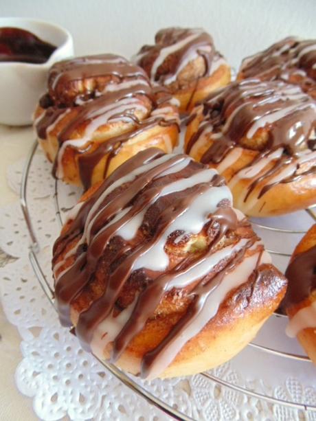 Rollitos de canela & chocolate (Chocolate cinnamon rolls)