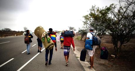 Trinidad y Tobago: Deportan a más de 150 venezolanos del país