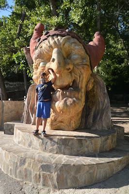 Soportújar, el pueblo de las brujas. La Alpujarra con niños Soportújar, el pueblo de las brujas. La Alpujarra con niños