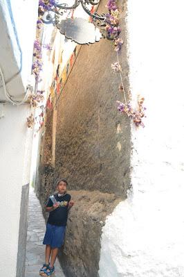 Soportújar, el pueblo de las brujas. La Alpujarra con niños Soportújar, el pueblo de las brujas. La Alpujarra con niños