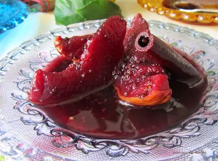 Membrillo en almíbar de vino tinto Membrillo en almíbar de vino tinto