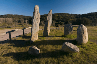 Ruta por los Dolmenes de Huelva Ruta por los Dolmenes de Huelva