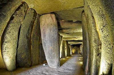 Ruta por los Dolmenes de Huelva Ruta por los Dolmenes de Huelva
