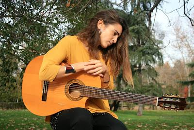 LA MARE: 'SALPÍCAME'