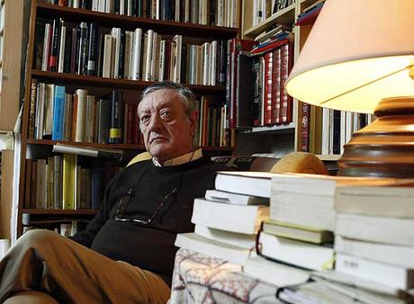 Adiós al poeta Martínez Sarrión