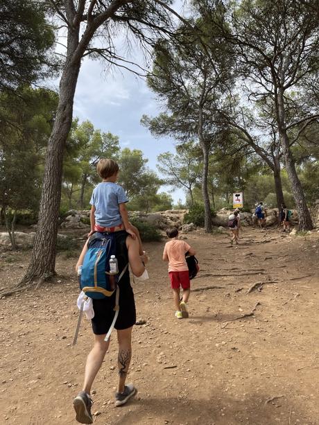 Menorca con niños: Información práctica y excursiones recomendadas