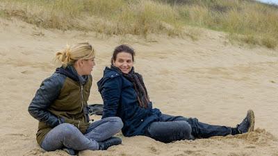 EN UN MUELLE DE NORMANDÍA (LE QUAI DE OUISTREAM) (Francia, 2021) Drama, Social EN UN MUELLE DE NORMANDÍA (LE QUAI DE OUISTREAM) (Francia, 2021) Drama, Social