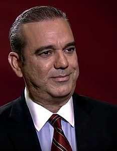 ¿ Dios bendiga a los dominicanos y al diablo con los haitianos ?