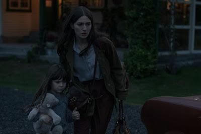 DISTANCIA DE RESCATE (Perú, USA, Chile, España; 2021) Drama, Intriga, Fantástico