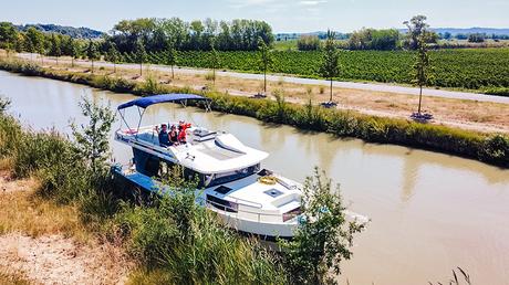 Crucero fluvial por el Canal du Midi con barco de Le Boat Crucero fluvial por el Canal du Midi con barco de Le Boat