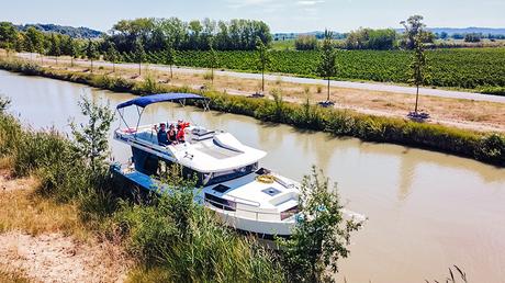 Crucero fluvial por el Canal du Midi con barco de Le Boat