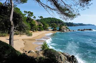 Playas con encanto entre Blanes y Lloret de Mar