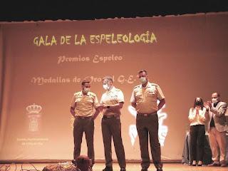 Premios y Medallas para los mejores en Villacarrillo (Crónica de la IX Gala de la Espeleología)