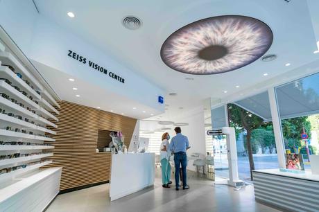 Abre el primer ZEISS Vision Center en España