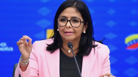 Delcy Rodríguez: Sistema financiero está listo para el proceso de reconversión monetaria desde esta noche