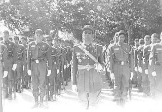 RECUERDOS DE UN PRIMERO DE OCTUBRE IRREPETIBLE: Nuestro “Capitán general” Sánchez Gey, su familia y la XXI Promoción de Milicias Universitarias IPS de Montejaque (unidades 4ª Y 1ª, años 1963/64)