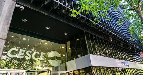 DXC Technology automatizará el core de reaseguros de CESCE en la nube pública