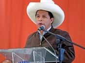 Presidente Castillo saluda periodistas reafirma compromiso libertad expresión