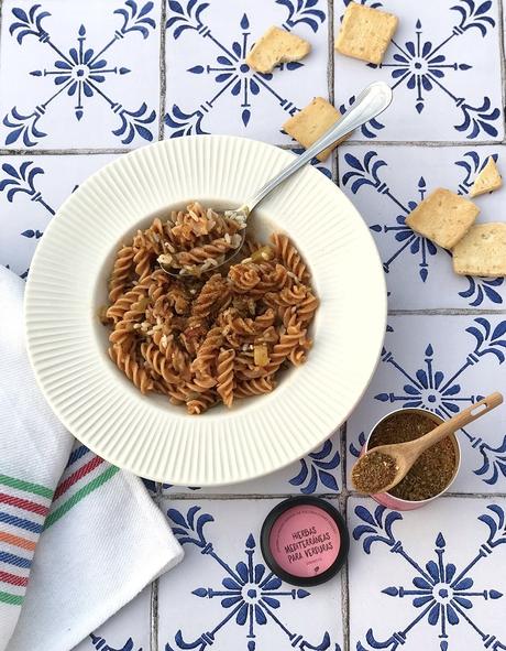 Pasta de lentejas con arroz  y Autumn Sale en Justspices 20% descuento y caja de muestras gratis