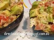 Aguacate relleno atún huevo