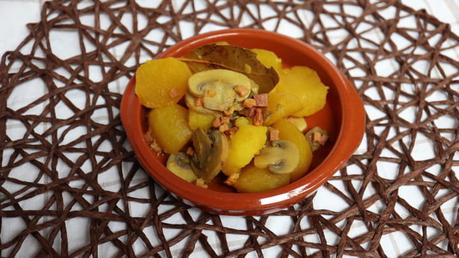 Patatas Guisadas con Champiñones y Jamón con Mambo Hacer con Mambo la receta de guiso con champiñones