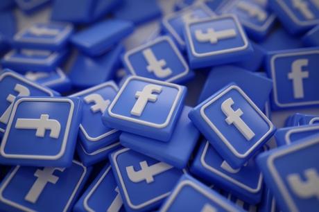 Comienzan a restablecerse los servicios de Facebook, Instagram y Whatsapp