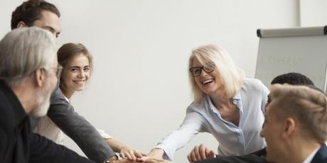 Transiciones laborales en la madurescencia: Planificando la longevidad Transiciones laborales en la madurescencia: Planificando la longevidad