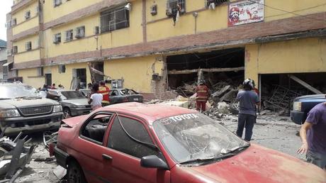 Caracas: Explosión en edificio de Artigas deja varios heridos